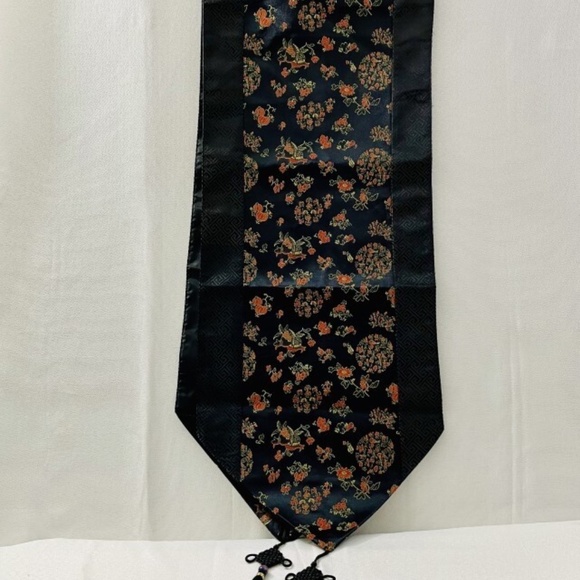 EUC Japanese Silk Table Runner Black w Embroidery, approx 72" long, 12" wide - Picture 4 of 5